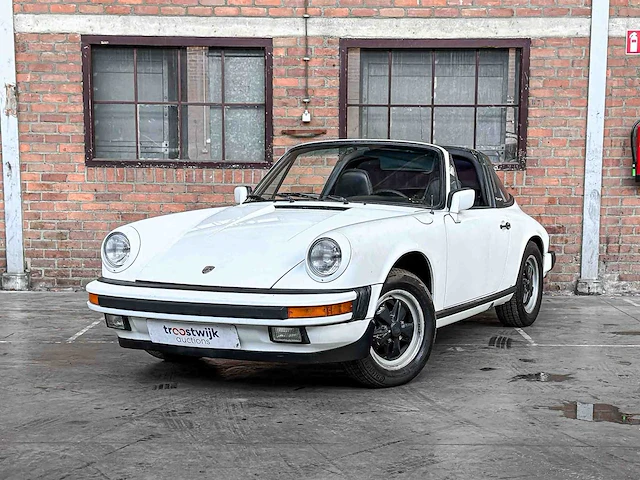 Porsche 911 targa 2.7 6-cilinder 1976 - afbeelding 1 van  34