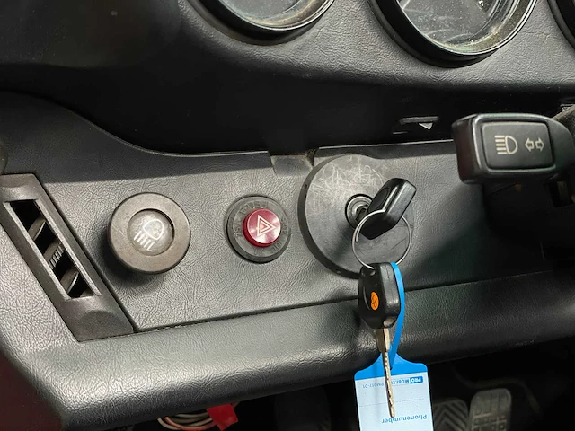 Porsche 911 targa 3.2 carrera 207pk 1985 - afbeelding 19 van  43