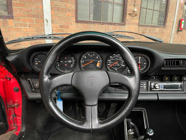 Porsche 911 targa 3.2 carrera 207pk 1985 - afbeelding 20 van  43