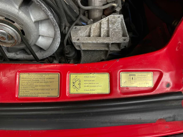 Porsche 911 targa 3.2 carrera 207pk 1985 - afbeelding 32 van  43