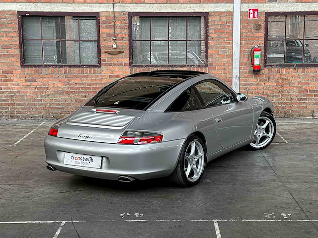 Porsche 911 targa 996 3.6 (manual) 320pk 2003 youngtimer - afbeelding 4 van  43