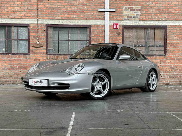 Porsche 911 targa 996 3.6 (manual) 320pk 2003 youngtimer - afbeelding 1 van  43