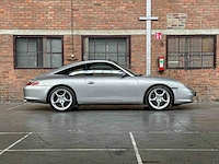 Porsche 911 targa 996 3.6 (manual) 320pk 2003 youngtimer - afbeelding 43 van  43