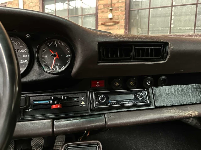 Porsche 911 targa sc 3.0 188pk 1980 - afbeelding 29 van  46