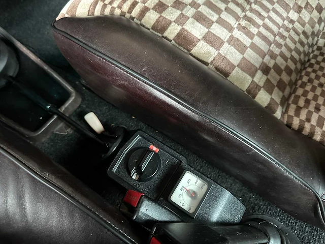 Porsche 911 targa sc 3.0 188pk 1980 - afbeelding 31 van  46