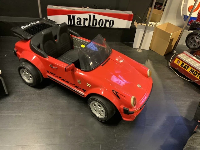 Porsche 911 turbo cabrio elektrische kids car - afbeelding 2 van  11