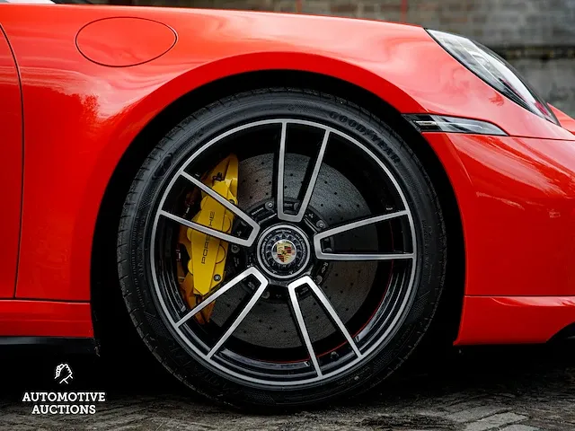 Porsche 911 turbo s 992 3.8 sport-chrono 650pk 2020 -carbon-, s-384-vh - afbeelding 19 van  90