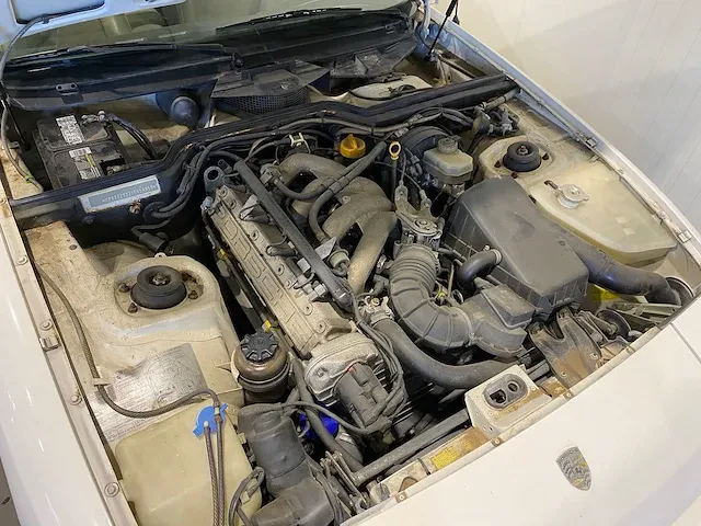 Porsche 924 oldtimer - afbeelding 5 van  14