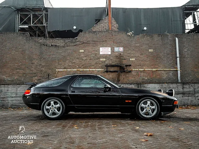 Porsche 928 gts coupé 5.4 -handgeschakeld- 340pk 1994, 66-xk-nh - afbeelding 9 van  69