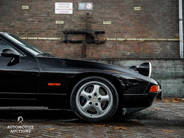 Porsche 928 gts coupé 5.4 -handgeschakeld- 340pk 1994, 66-xk-nh - afbeelding 11 van  69