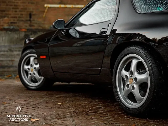 Porsche 928 gts coupé 5.4 -handgeschakeld- 340pk 1994, 66-xk-nh - afbeelding 23 van  69