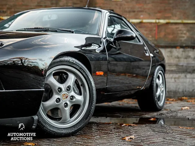 Porsche 928 gts coupé 5.4 -handgeschakeld- 340pk 1994, 66-xk-nh - afbeelding 33 van  69