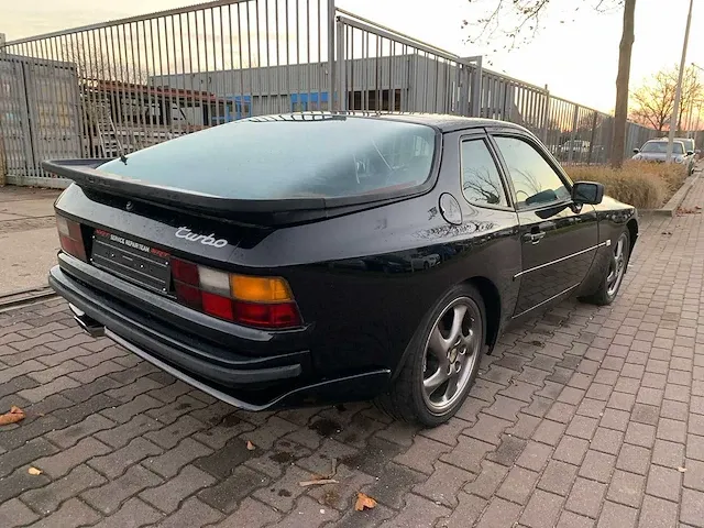 Porsche 944 2.5 turbo, 0232 - afbeelding 2 van  29