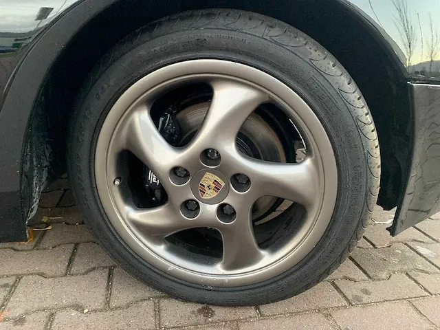 Porsche 944 2.5 turbo, 0232 - afbeelding 11 van  29