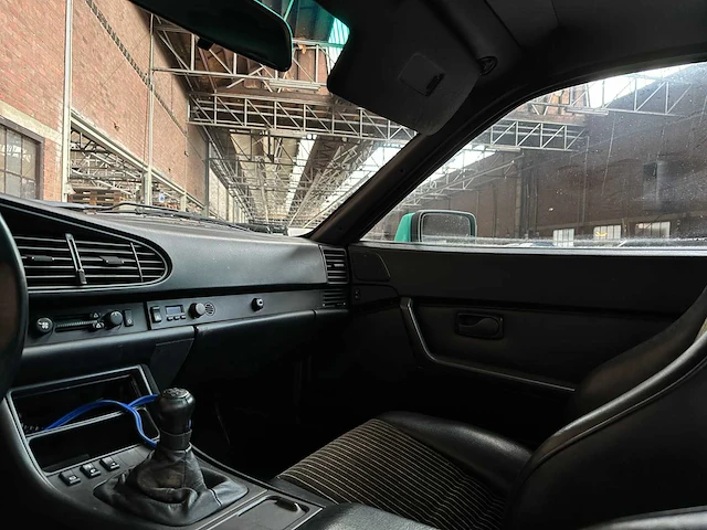 Porsche 944 turbo 2.5 250pk 1989 - afbeelding 7 van  31