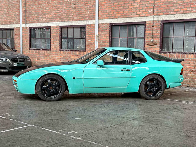 Porsche 944 turbo 2.5 250pk 1989 - afbeelding 27 van  31