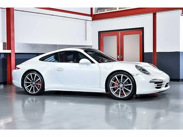 Porsche 991 (911) carrera 4 coupe 3,4l - 2013 - afbeelding 4 van  95