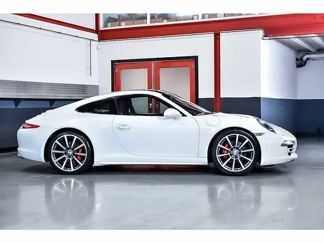 Porsche 991 (911) carrera 4 coupe 3,4l - 2013 - afbeelding 6 van  95