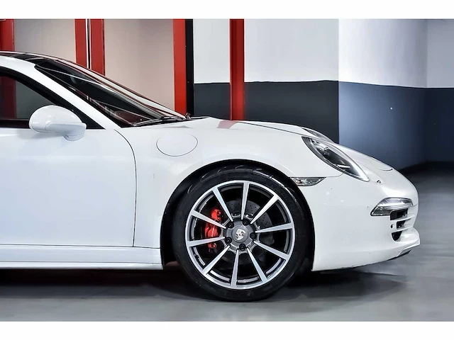 Porsche 991 (911) carrera 4 coupe 3,4l - 2013 - afbeelding 9 van  95