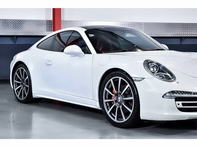 Porsche 991 (911) carrera 4 coupe 3,4l - 2013 - afbeelding 15 van  95