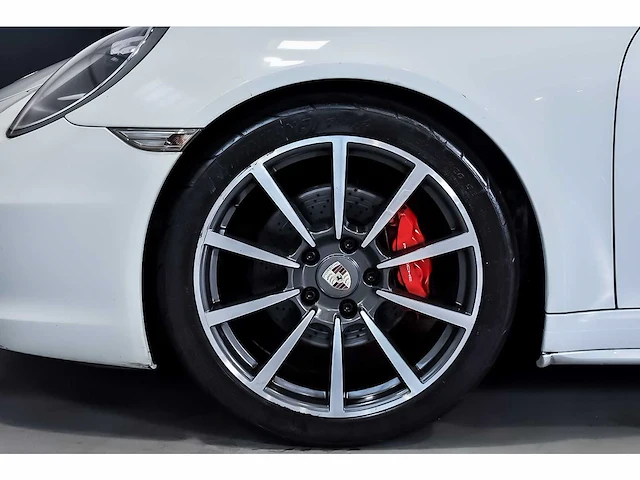 Porsche 991 (911) carrera 4 coupe 3,4l - 2013 - afbeelding 38 van  95