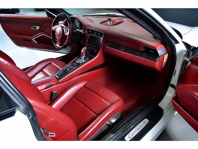 Porsche 991 (911) carrera 4 coupe 3,4l - 2013 - afbeelding 82 van  95