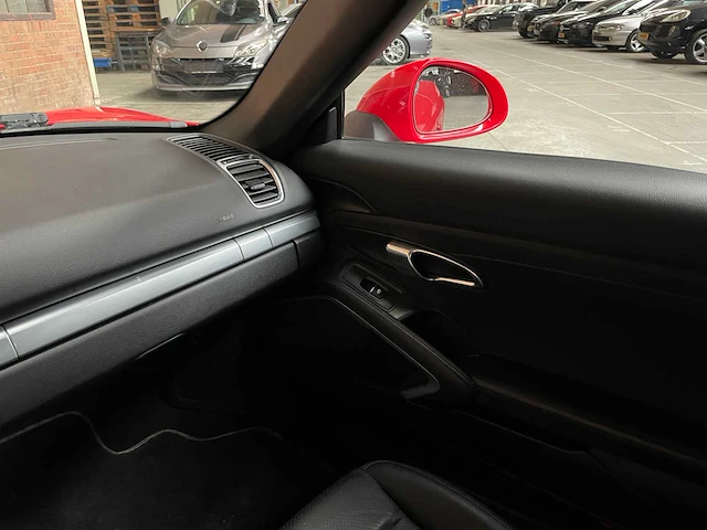 Porsche boxster 981 2.7 265pk 2012 pdk (15.000 miles) - afbeelding 29 van  37