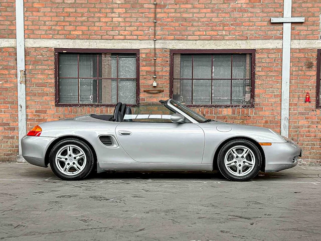 Porsche boxster 986 2.5 204pk 1998 youngtimer - afbeelding 33 van  34