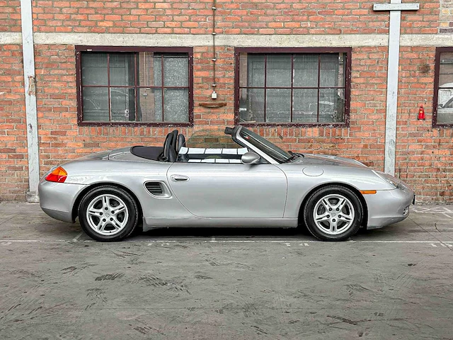 Porsche boxster 986 2.5 204pk 1998 youngtimer - afbeelding 34 van  34