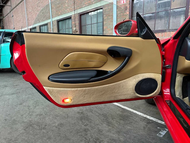 Porsche boxster 986 2.5 204pk 1999 youngtimer - afbeelding 25 van  38