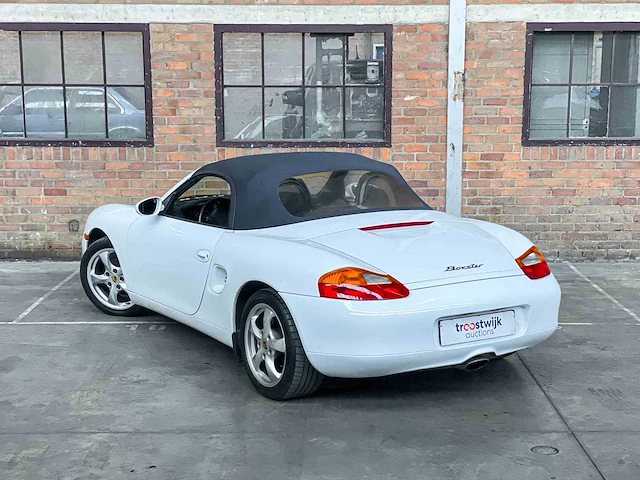 Porsche boxster 986 2.7 220pk 1999 -youngtimer- - afbeelding 8 van  35