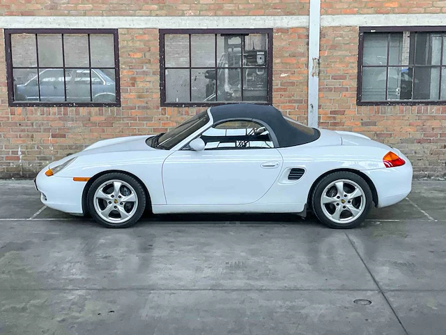 Porsche boxster 986 2.7 220pk 1999 -youngtimer- - afbeelding 10 van  35