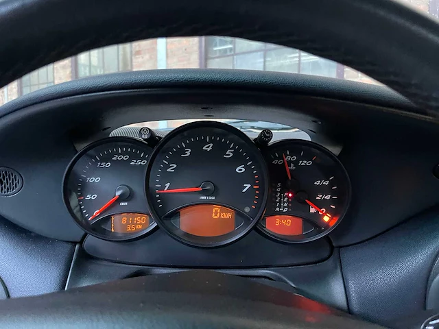 Porsche boxster 986 2.7 220pk 1999 -youngtimer- - afbeelding 18 van  35