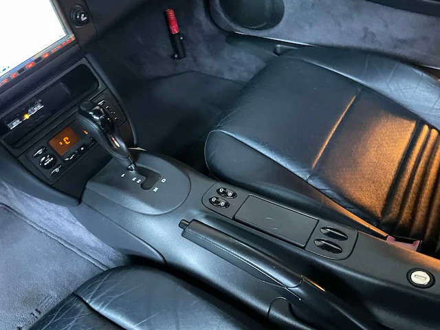 Porsche boxster 986 2.7 220pk 1999 -youngtimer- - afbeelding 19 van  35