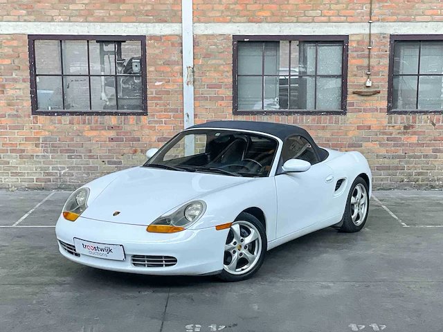 Porsche boxster 986 2.7 220pk 1999 -youngtimer- - afbeelding 30 van  35