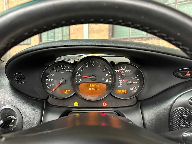 Porsche boxster 986 2.7 220pk 2001 (cabriolet) - afbeelding 18 van  34