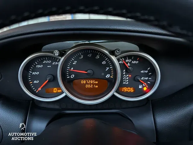 Porsche boxster 986 2.7 220pk 2002 -youngtimer- - afbeelding 14 van  38