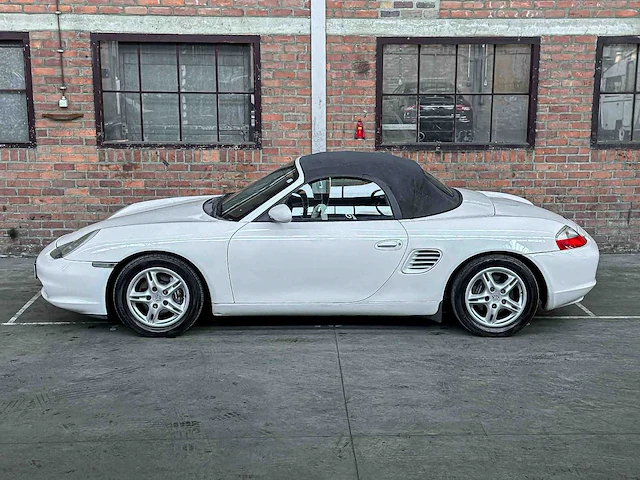 Porsche boxster 986 facelift 2.7 228pk 2003 youngtimer - afbeelding 10 van  38