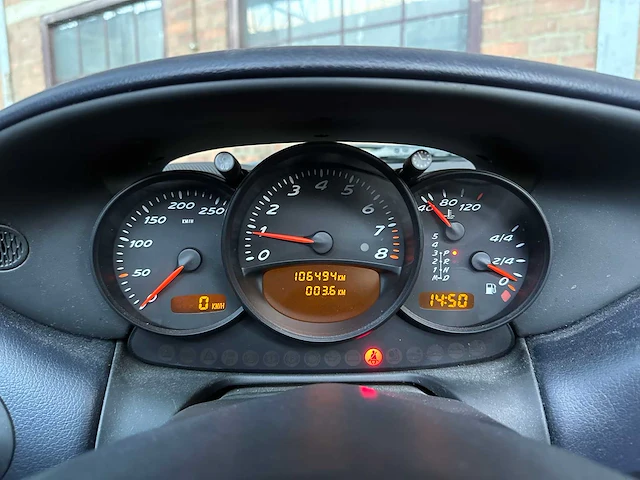 Porsche boxster 986 facelift 2.7 228pk 2003 youngtimer - afbeelding 20 van  38