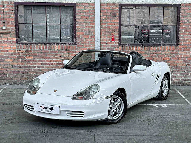 Porsche boxster 986 facelift 2.7 228pk 2003 youngtimer - afbeelding 33 van  38