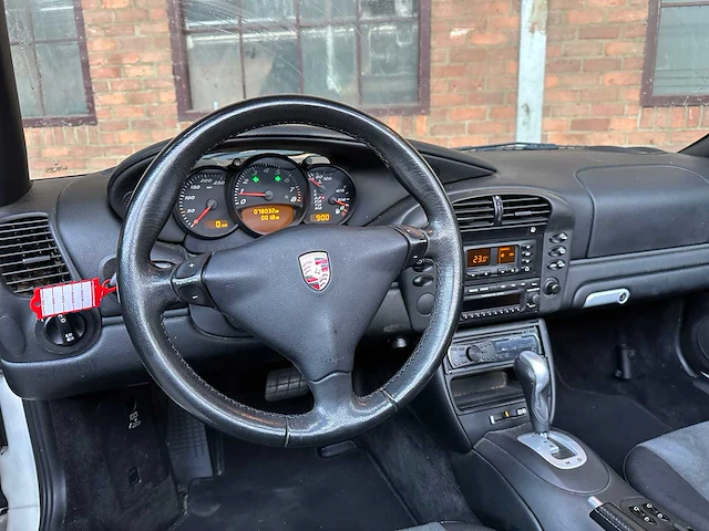 Porsche boxster 986 facelift 2.7 228pk 2003 youngtimer - afbeelding 11 van  36