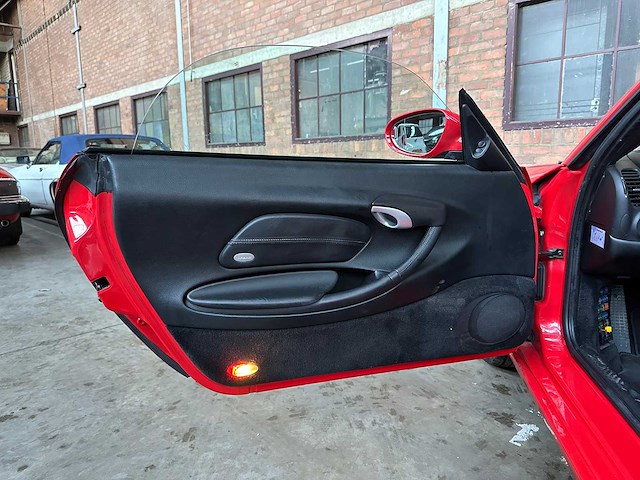 Porsche boxster 986 facelift 2.7 228pk 2004 youngtimer - afbeelding 16 van  28