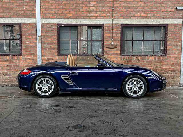 Porsche boxster 987 2.7 245pk 2006 youngtimer - afbeelding 32 van  33