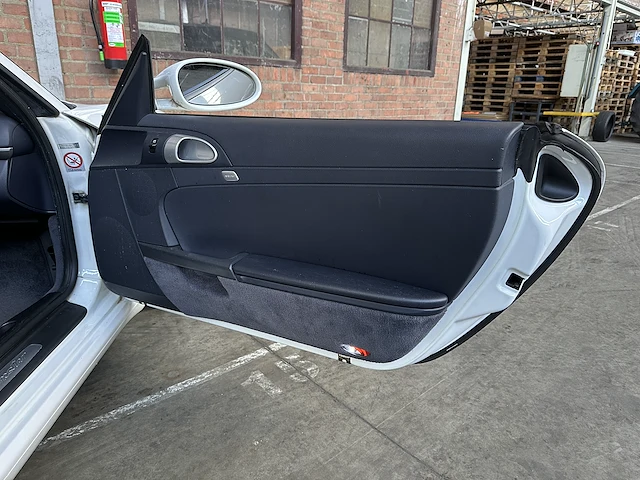 Porsche boxster 987 2.7 245pk 2006 youngtimer - afbeelding 4 van  29