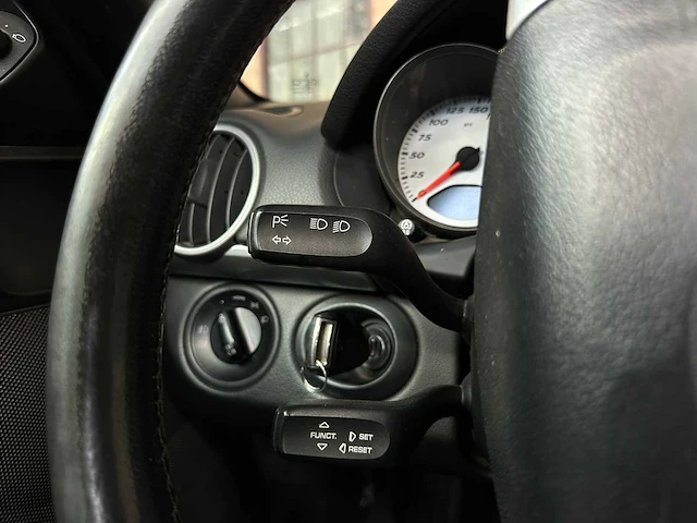 Porsche boxster 987 3.2 280pk 2005 -youngtimer- - afbeelding 21 van  41