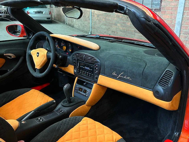Porsche boxster "gemballa" 986 facelift 2.7 228pk 2002 youngtimer - afbeelding 27 van  39