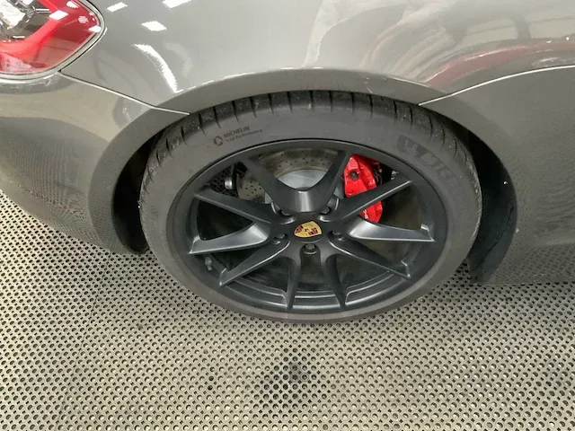 Porsche boxster gts personenauto - 2016 - afbeelding 16 van  25