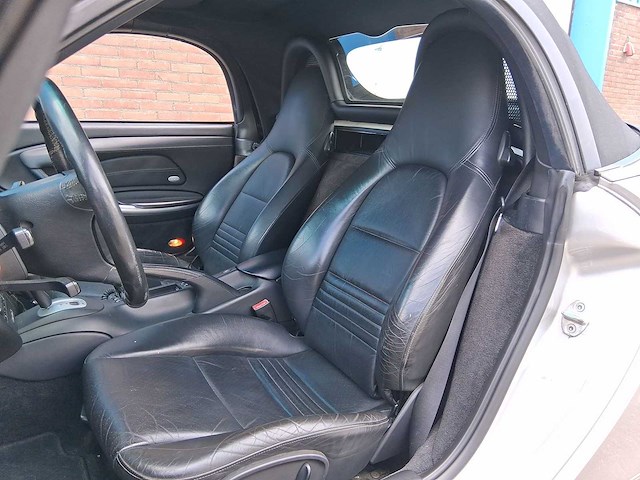 Porsche boxster s 3.2 tiptronic youngtimer 2002 | 97-xk-zl - afbeelding 19 van  42