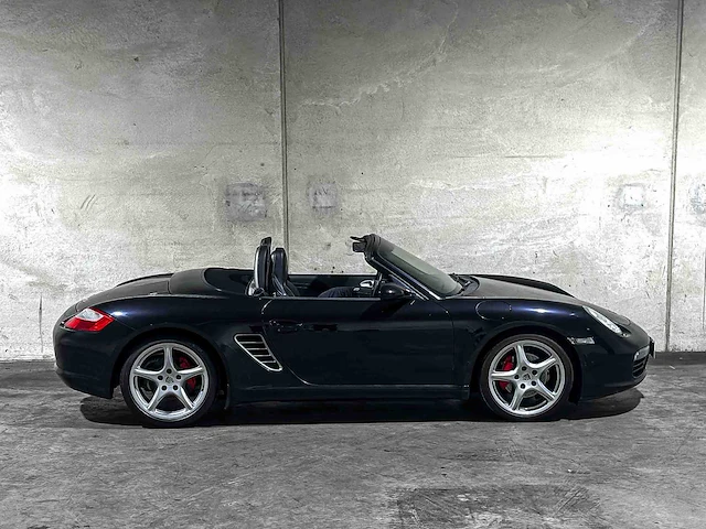 Porsche boxster s 3.4 295pk 2007, nl-kenteken youngtimer - afbeelding 2 van  33