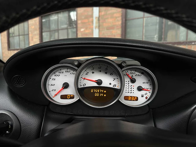 Porsche boxster s 986 3.2 252pk 2001 youngtimer - afbeelding 19 van  35